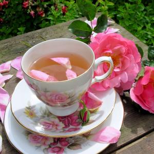 Rose Tea image