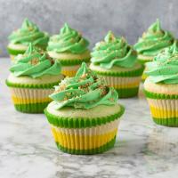 St. Patrick's Day Cupcakes image