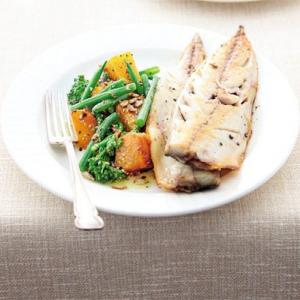 Butternut & broccoli super salad with mackerel_image
