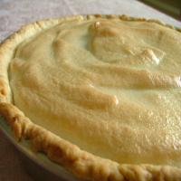 Creamy Lemon Meringue Pie_image