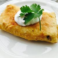 Chicken Chimichangas with Sour Cream Sauce_image