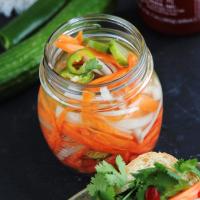 Spicy Vietnamese Quick Pickled Vegetables_image