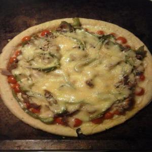 Quick-And-Easy Beef Pizza_image