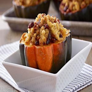 Baked Squash with Pecan Stuffing_image
