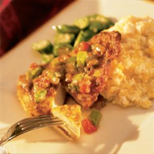 Country Garden Chicken With Cheesy Grits_image