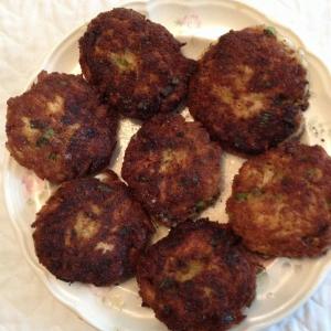 Easy Fried Crab Cakes image