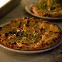 Clams, Chilies, and Parsley Pizza_image