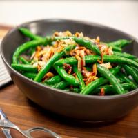 Not-Your-Grandmother's Sauteed Green Beans with Slivered Almonds_image