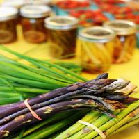Pickled Spring Onions and Asparagus_image