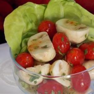 Tomato and Mushroom Salad_image