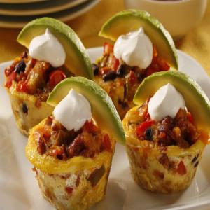 Mini Fritattas with Hash Browns and Sausage_image