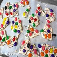 Easy Jelly Bean Bark Recipe_image