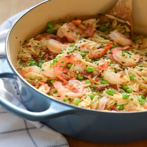 Orzo Risotto with Shrimp, Peas & Bacon_image