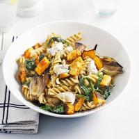 Roasted squash, shallot, spinach & ricotta pasta image