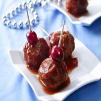 Cranberry-Glazed Appetizer Meatballs_image