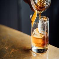 How To Make An Old-Fashioned In Two Easy Steps_image