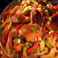 Hong Kong Style Noodles with Chicken and Vegetables image