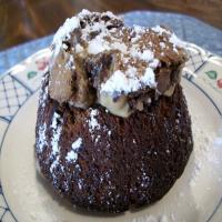 Best Ever Peanut Butter Chocolate Molten Cakes_image