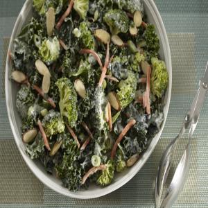 Creamy Kale and Broccoli Salad_image