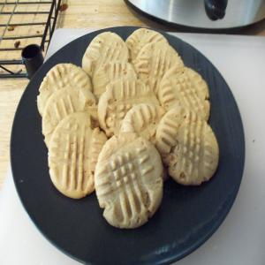 Chewy Peanut Butter Cookies image