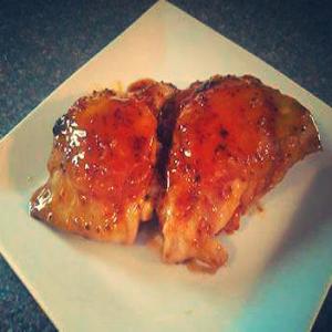 Spicy Honey Mustard Glazed Chicken Thighs_image