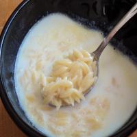 Estonian Milk Soup With Pasta Shapes (Makaroni-Piimasupp) image