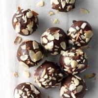 Chocolate Lebkuchen Cherry Balls image