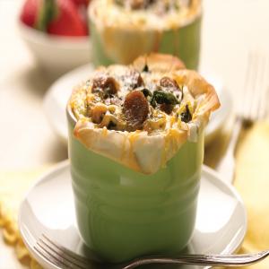 Baked Egg Cups with Country Style Chicken Sausage_image