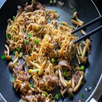 Beef Ramen Noodle Stir Fry_image