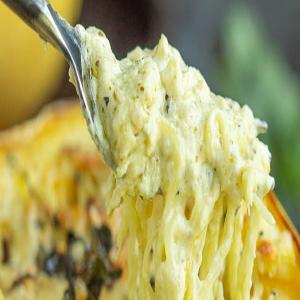 Roasted Cheesy Garlic Spaghetti Squash_image