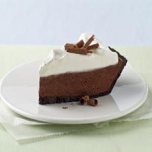 Chocolate Silk Pie with Marshmallow Meringue_image