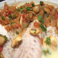 Perch or Snapper Fillet With Tomatoes and Onion_image