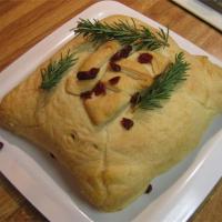Baked Brie in Puff Pastry image