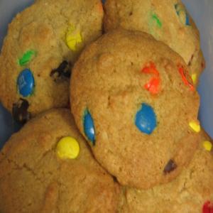 Soft & Chewy Chocolate Chip Cookies_image
