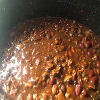 Slow Cooker Steakhouse Cowboy Baked Beans_image