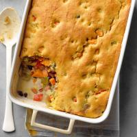 Tex-Mex Bean Bake with Cornbread Topping_image