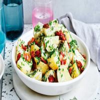 Traditional potato salad_image