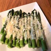 Asparagus with Fontina & Cream Sauce_image