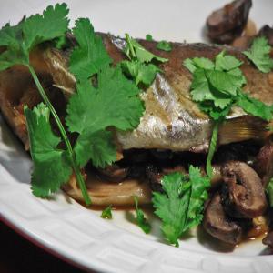 Oven-Steamed Trout With Ginger image