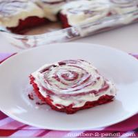 Red Velvet Cake Mix Cinnamon Rolls Recipe - (4.5/5)_image