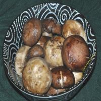 Baked Garlic Mushrooms_image