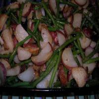 GREEN BEANS WITH RED POTATOES_image