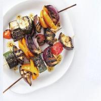 Griddled glazed vegetable kebabs image