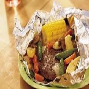 Burger and Veggie Foil Packets_image