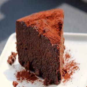 Instant Pot® Torta Caprese (Italian Flourless Chocolate-Almond Cake) Recipe_image