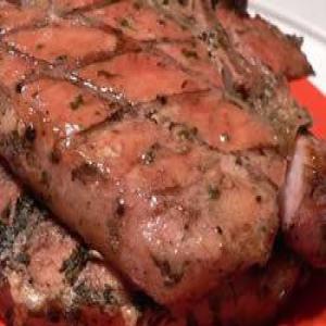 Succulent Grilled Hickory Pork Chops_image