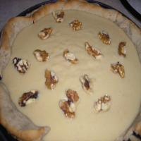 Butterscotch Cream Pie With a Walnut Crust_image