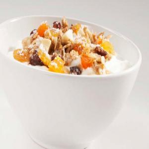 Spiced Fruit and Nut Granola_image