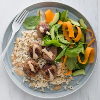 Satay Beef Meatballs with Brown Rice and Rocket Salad_image