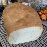 Pesto Bread Machine Bread_image
